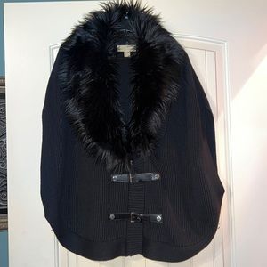 Michael Khors sweater poncho/vest fur trim